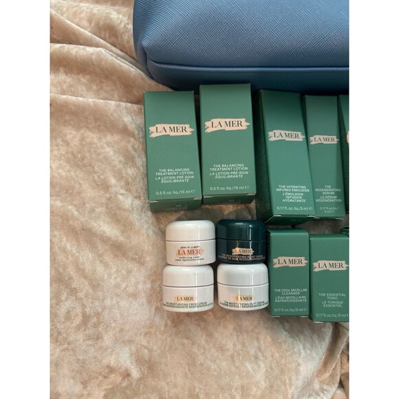 La Mer skincare set of 14 plus bag - Picture 3 of 6